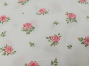 Tela para decoracion flores rosas medianas